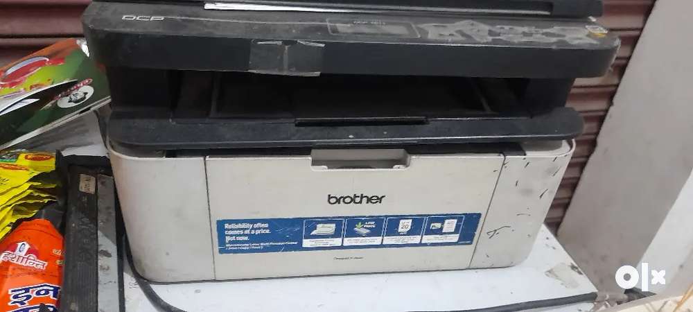 Brother ਕੰਪਨੀ ਦਾ printer with ਸਕੈਨਰ .very good condition . No bloblem