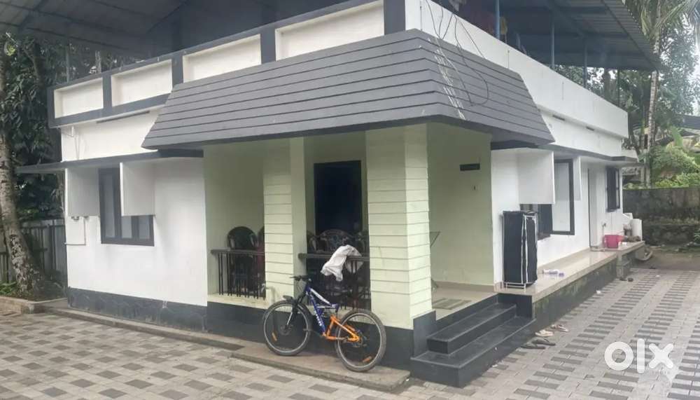2BHK House + 8.5 Cent Plot in Kollam City (Kavanad)