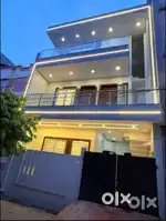TEDIPULLIA से 3 KM, कुर्सी रोड से 100 MTR. गेटेड सोसाइटी में 3 BHK घर
