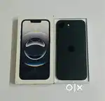 Apple iPhone 16e 128GB - 100% battery health - 2 month old