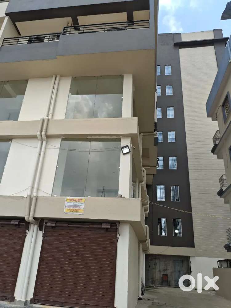 Sumitra height