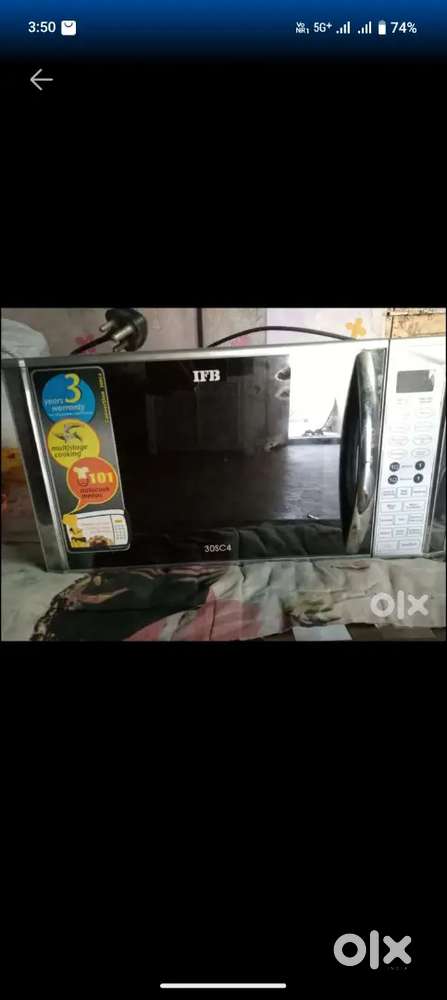 Microwave oven