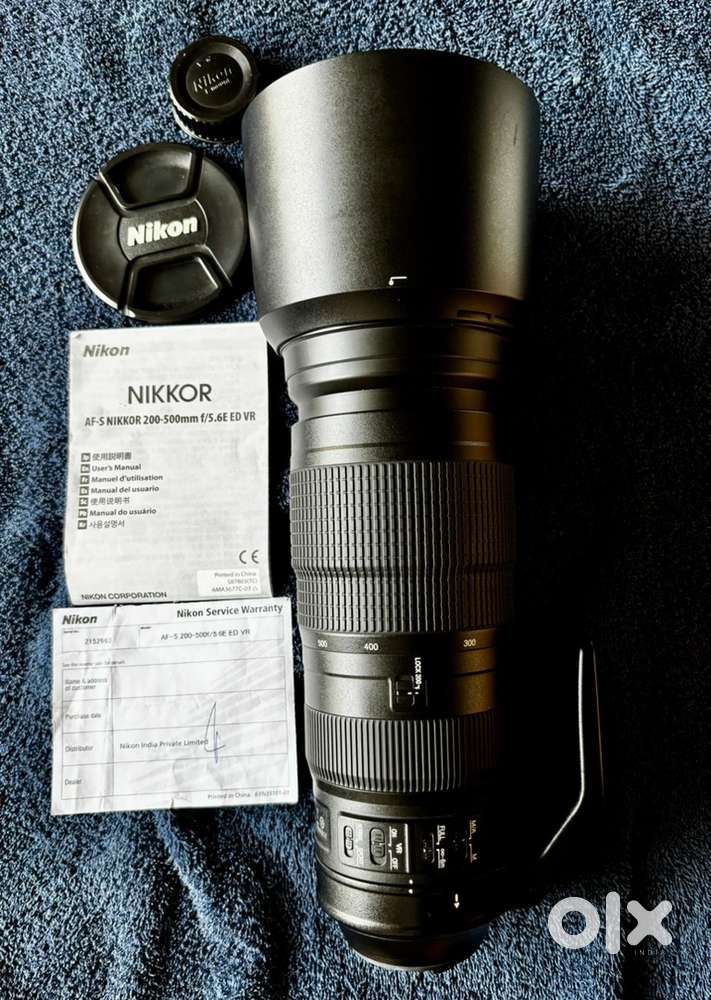 Nikon 200-500mm f/5.6 Super telephoto lens in almost new condition