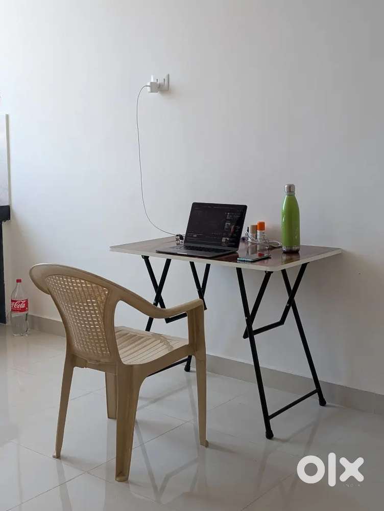 Table 2×3 feet