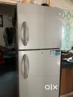 LG 422 liter