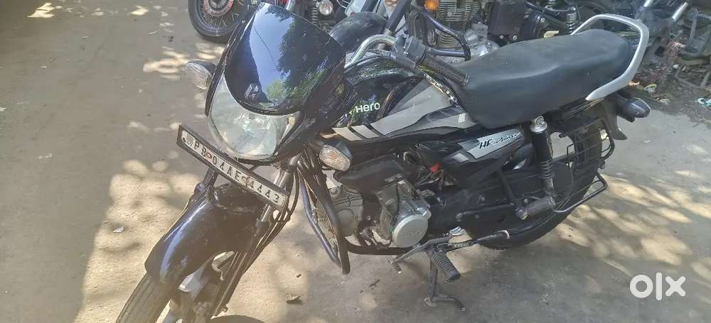 Hf deluxe 2022 done 17000 km.