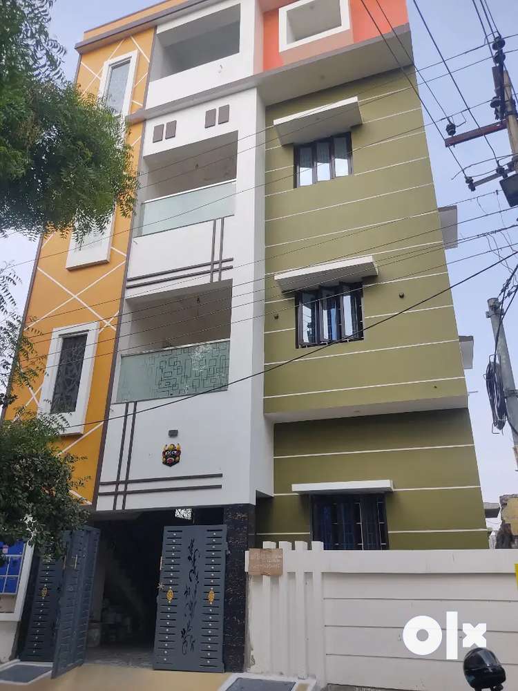 Tiruppur gandhinagar jeeva colony -2 BHK House in 1st floor for rent