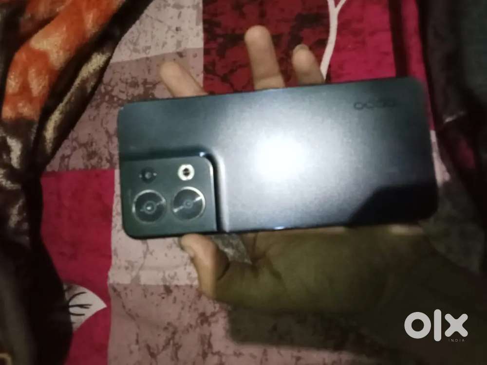 Oppo reno 8 5g(8/128) exchange/ Sale display chnge