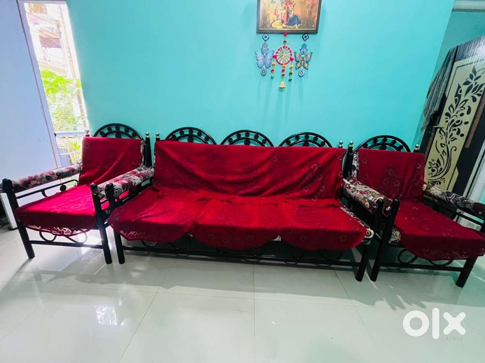 5 seater sofa , queen size bed with mattress and dining table