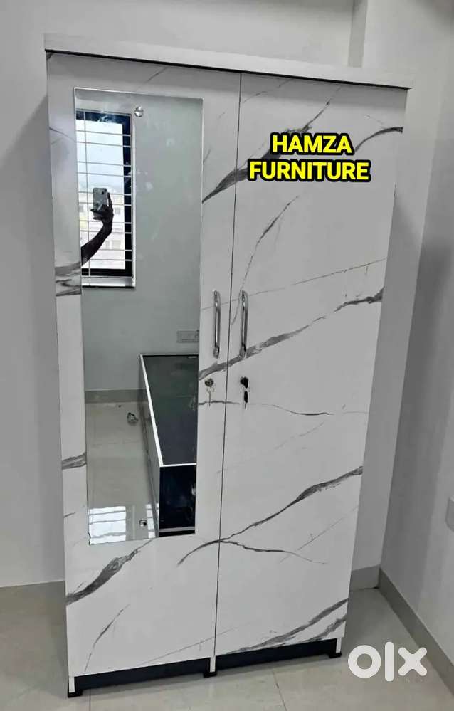 HAMZA FURNITURE New look 3by6 particle wood wardrobe with storage