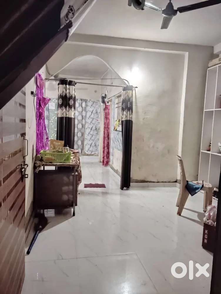 Independent room.couple are allow.