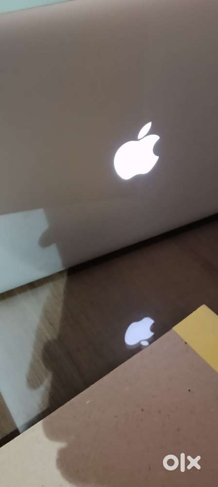 MacBook Air clean condition