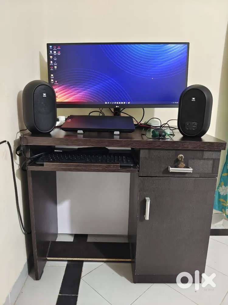 LG 34 inch wide screen monitor