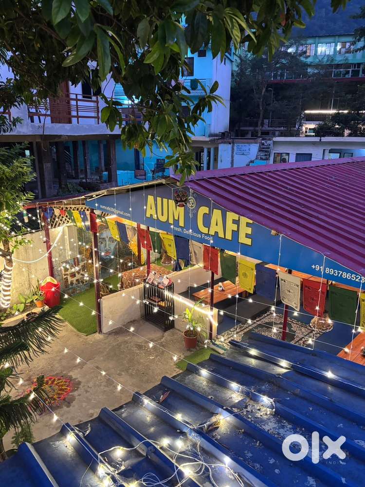 Chef/helper for the cafe