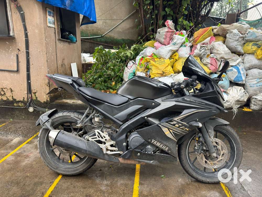 Yamaha R15 v3