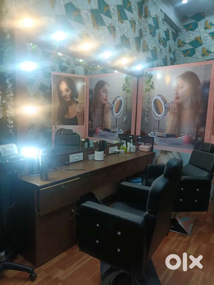 Salon furniture