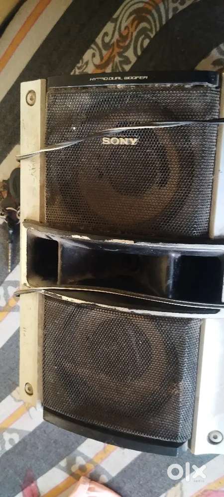 Sony music speaker
