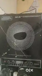 Induction cooktop of 1 month(cracked due to a fall could be repaired)