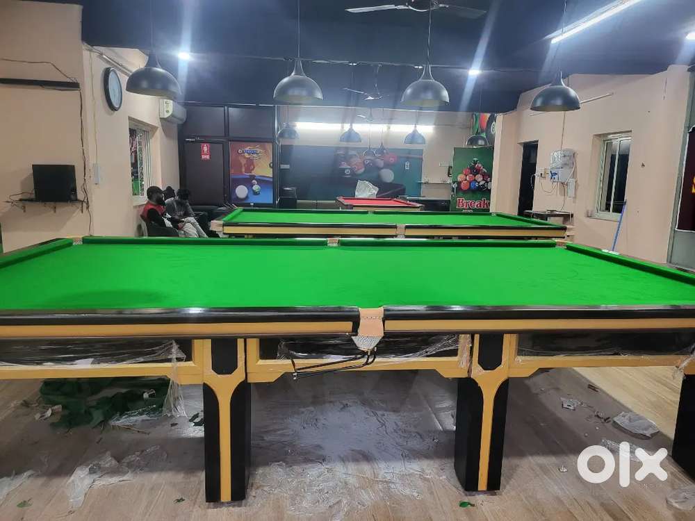 Strong wood snooker and pool tables