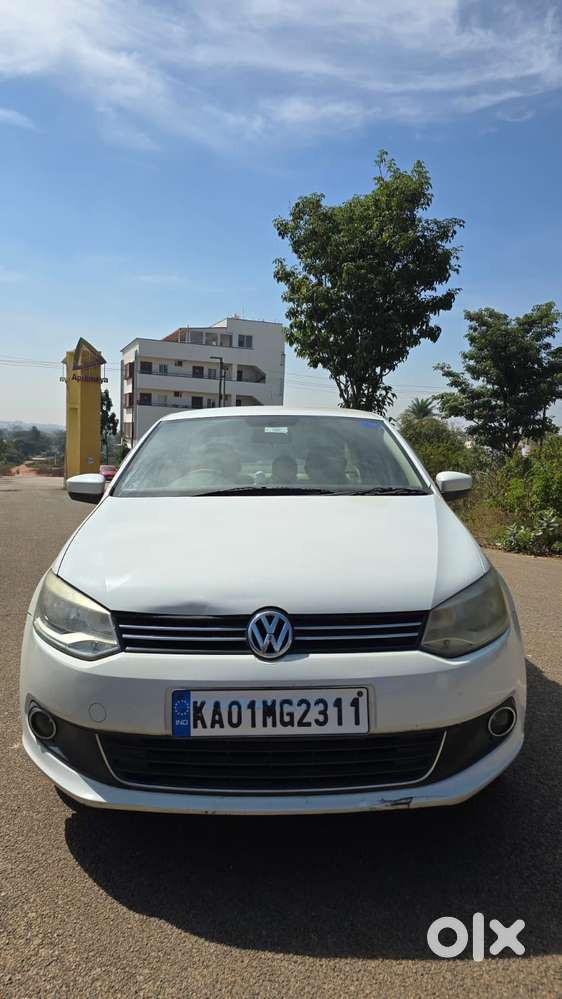 Volkswagen Vento 2010-2013 Petrol Highline, 2010, Petrol