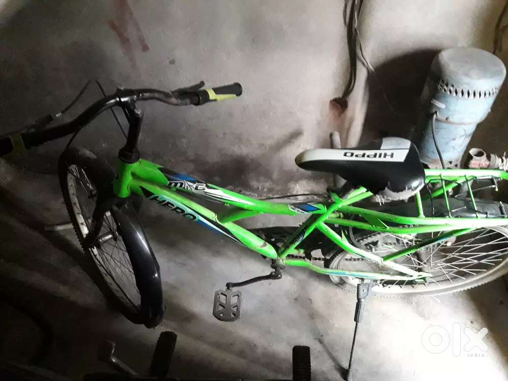 Main abhi Yahan per available Nahin hun isliye Socha Ki cycle bhejdu