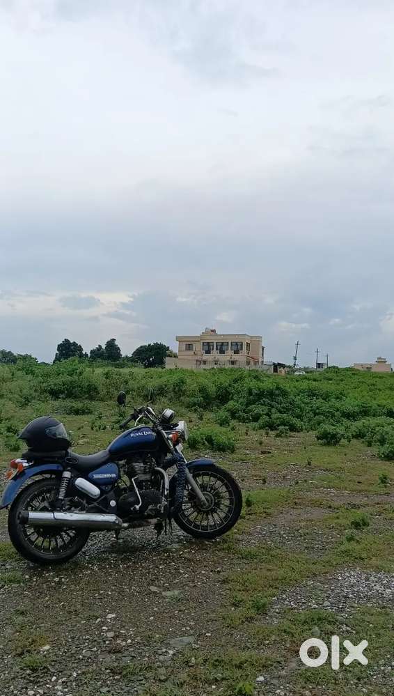 Fully modified thunderbird 350 with alloys