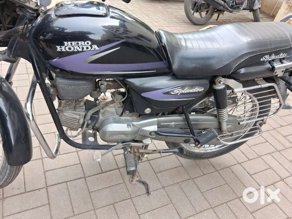 Selling splendor bike on Urgently