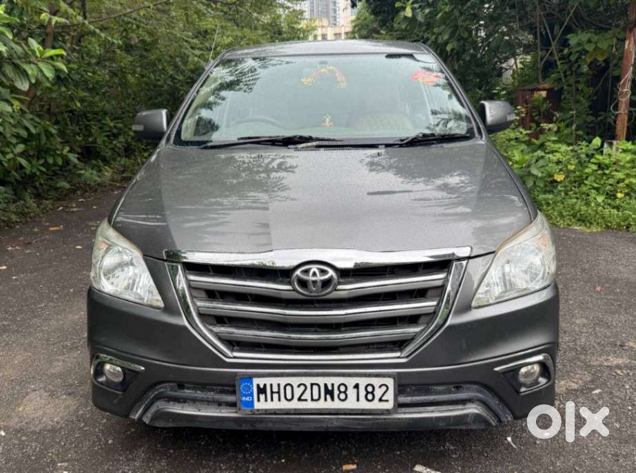 Toyota Innova [2013-2016] 2.5 V Diesel 7 STR, 2014, Diesel