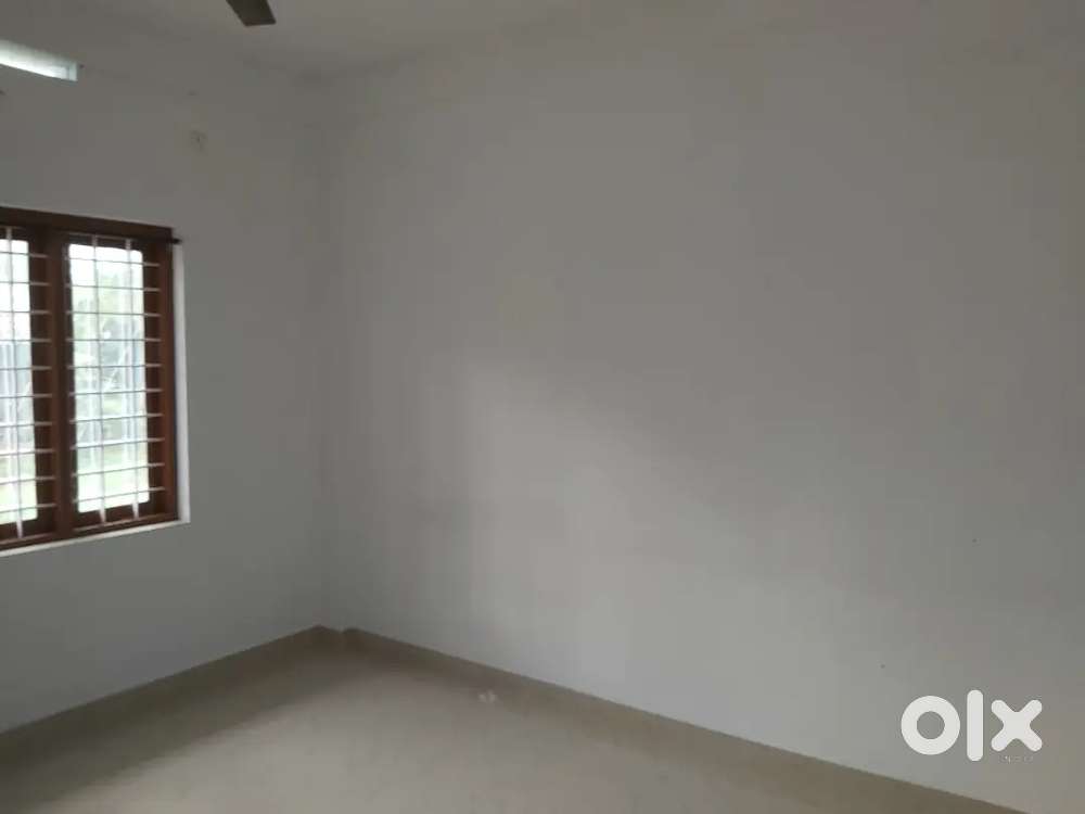 2bhk kalamassery500mtr edapally6klm kakkanad6klm