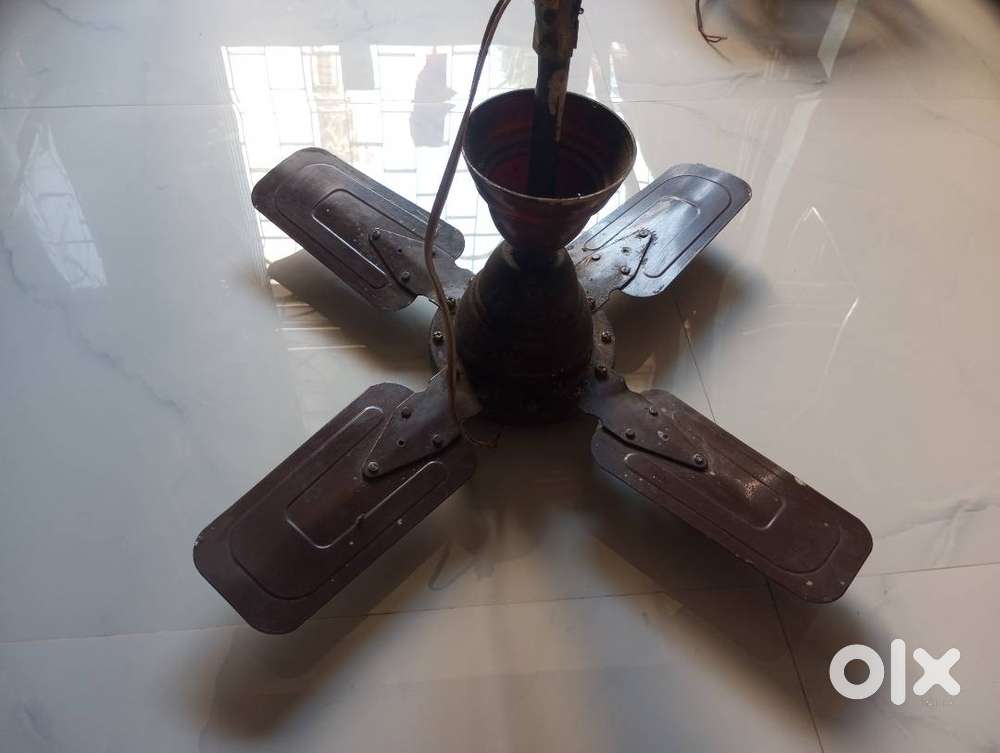 CEILING FAN (HI SPEED)