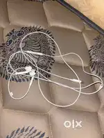Not damaged , few time used