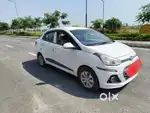 Hyundai Xcent 2016 CNG & Hybrids 160000 Km Driven, No Dealer Please