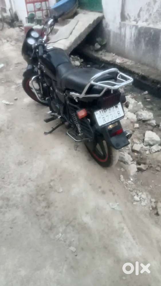 Emergency mein bechna hai