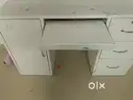Computer table