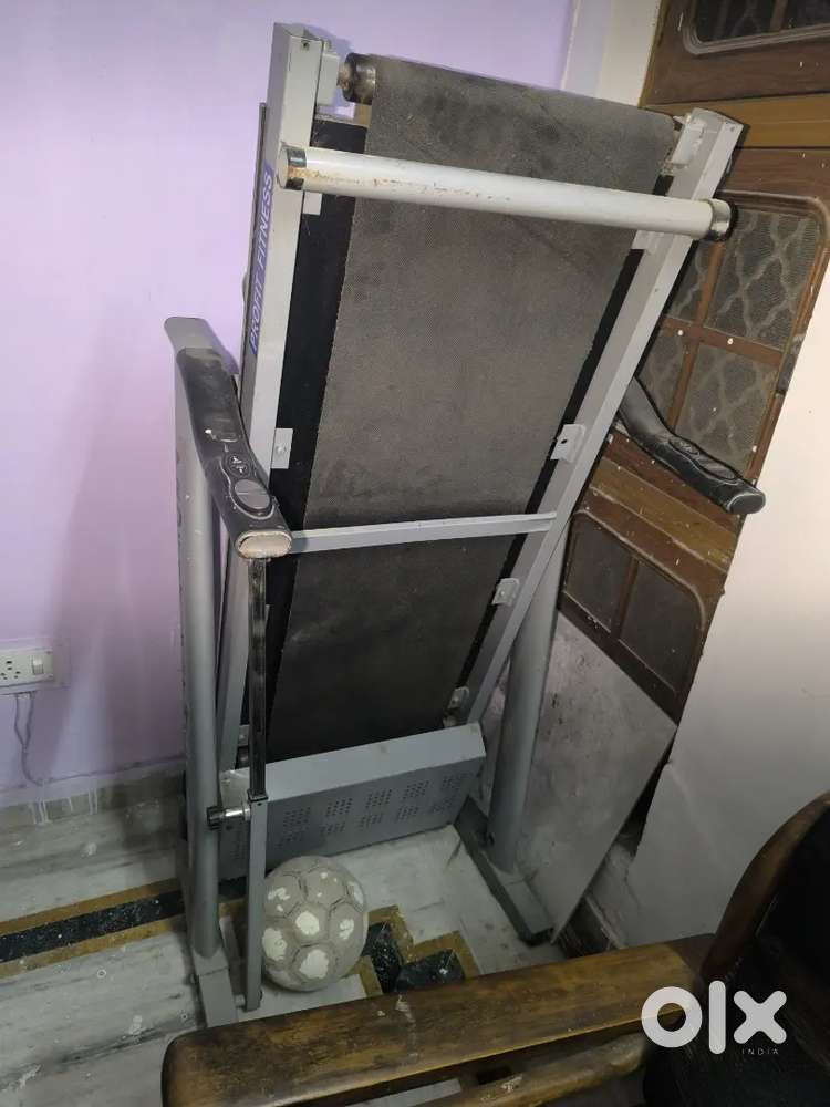 I am sale my treadmill