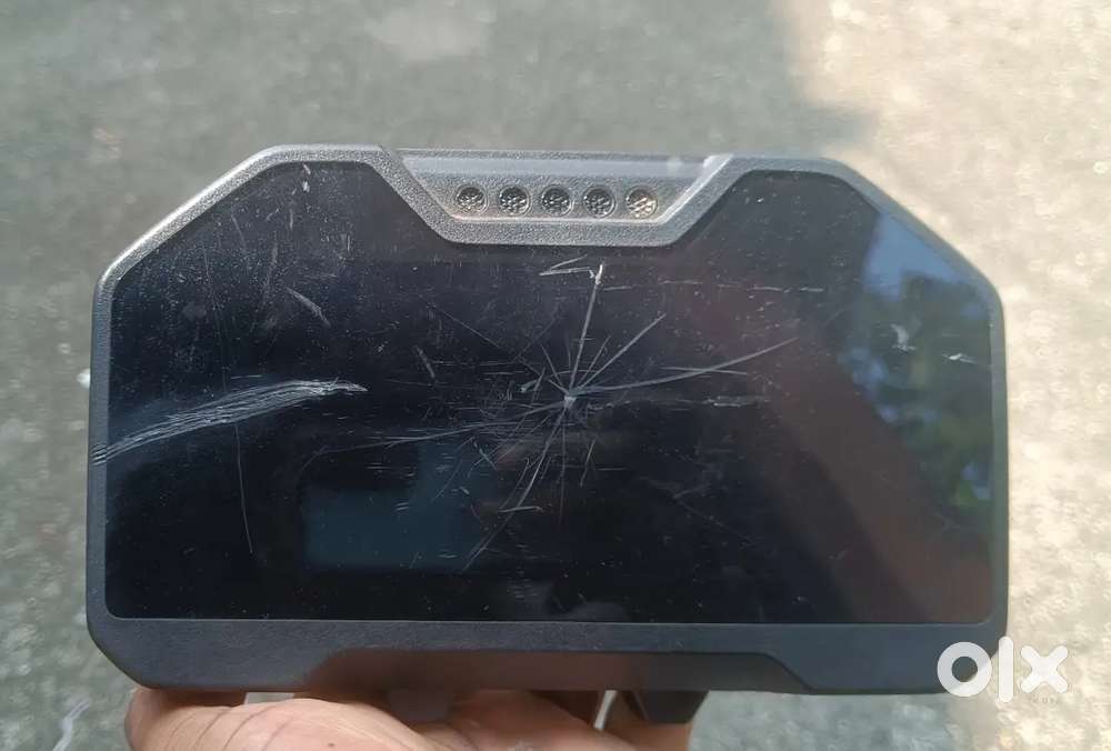 R15 v4M TFT SPEEDOMETER