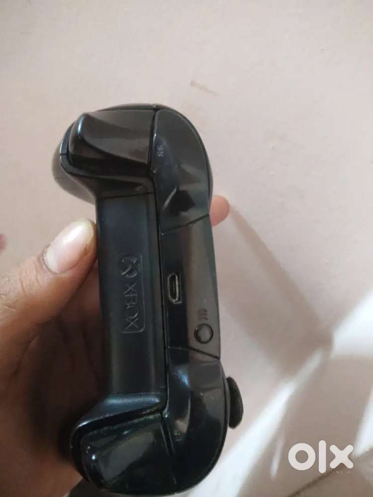 X box original wireless gaming controller