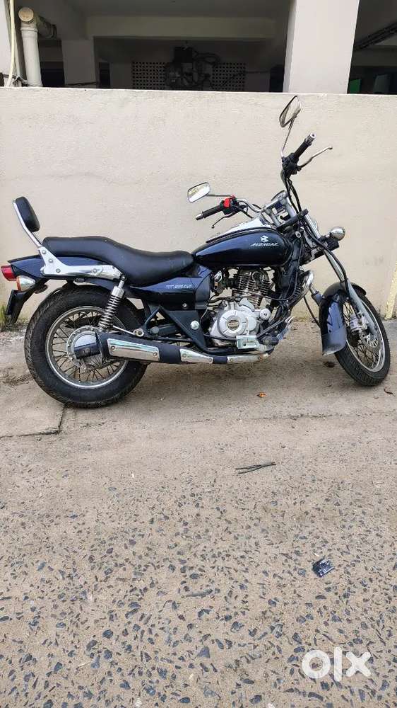 Black colour avenger with new tires changed and in good condition