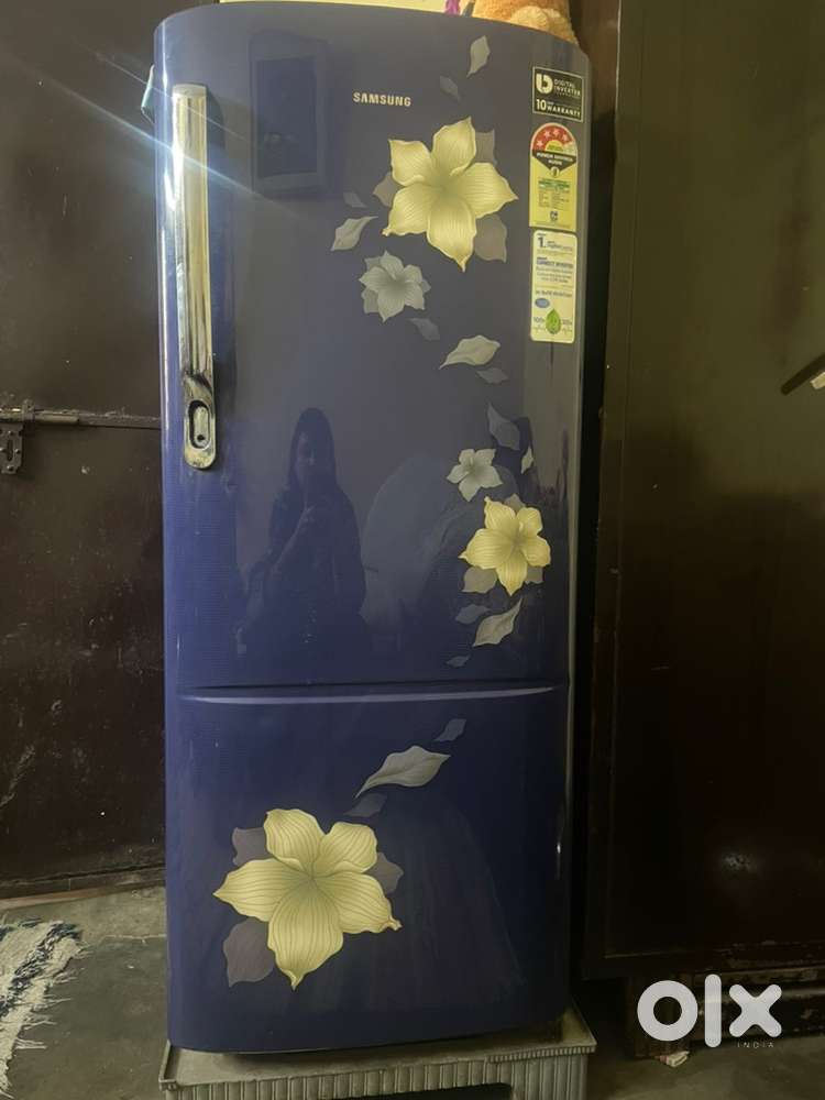 Seliing refrigerator