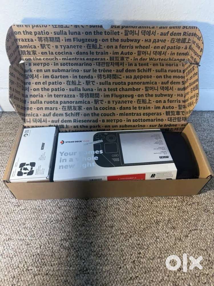 Steam Deck OLED 1TB Limited Translucent Edition