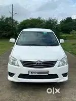 Toyota Innova 2.5 G (Diesel) 8 Seater, 2015, Diesel