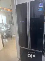 Hitachi 430 leters , 3 door Fridge -refridgerator