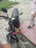 New jasi motorcycle jis ko Lani ha vo hi massage kar