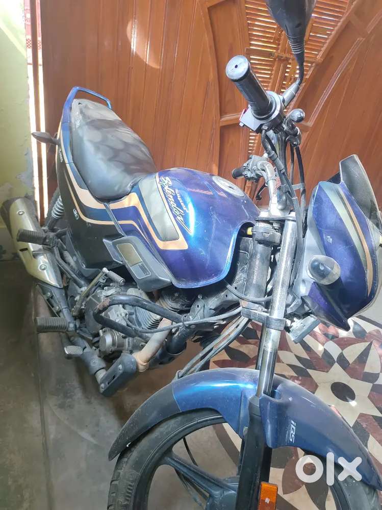 BS6 SUPER SPLENDOR