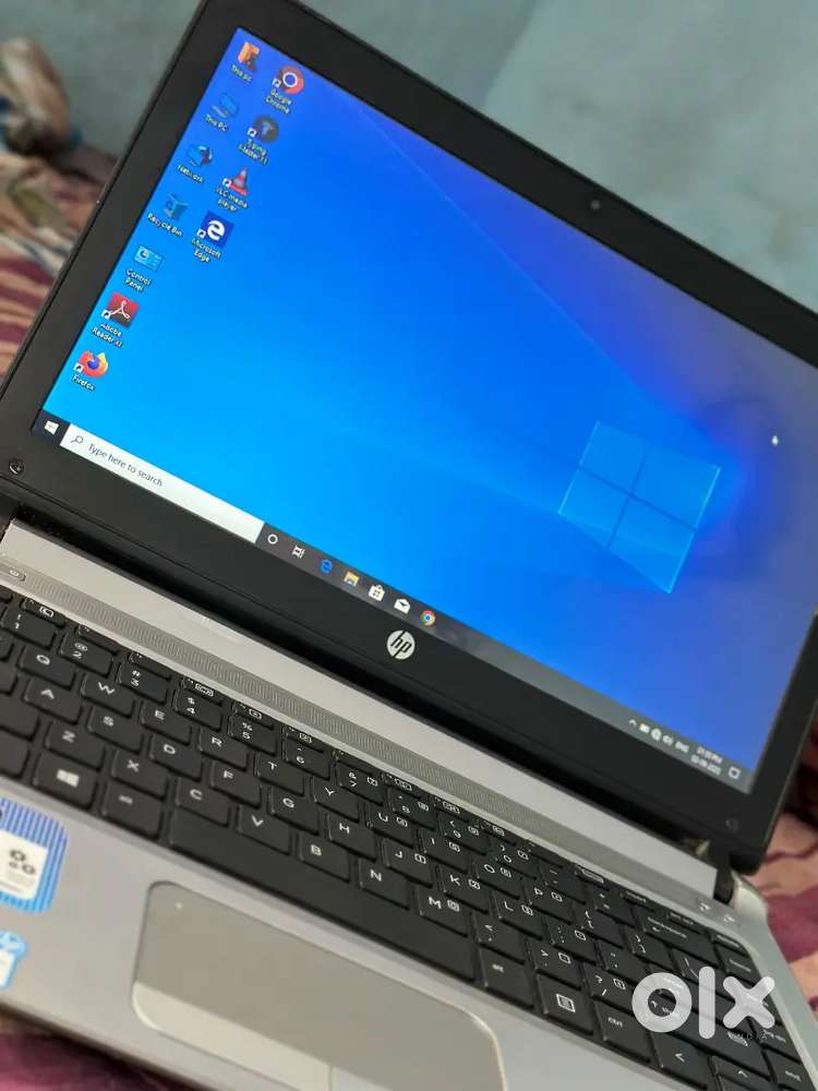 Hp laptop 6th generation i5 8/256