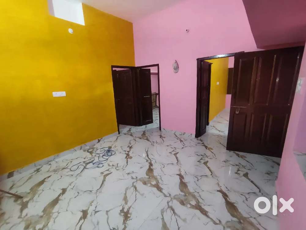 2BHK room flat 2 bedrooms 1 hall newly renovated