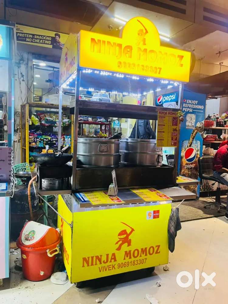 Momo Stall Oprator