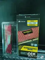 CORSAIR 8GB Vengeance LPX DDR4 PC4-19200 2400MHz
