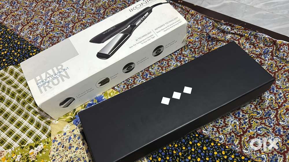Hair straightener pro titanium shine 2.0 brand new