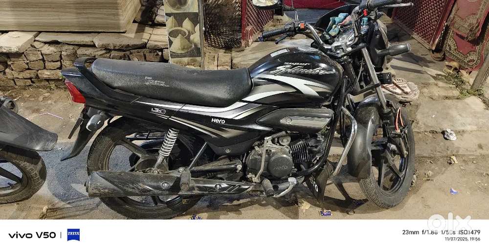 Hero Super Splendor Black – Good Condition